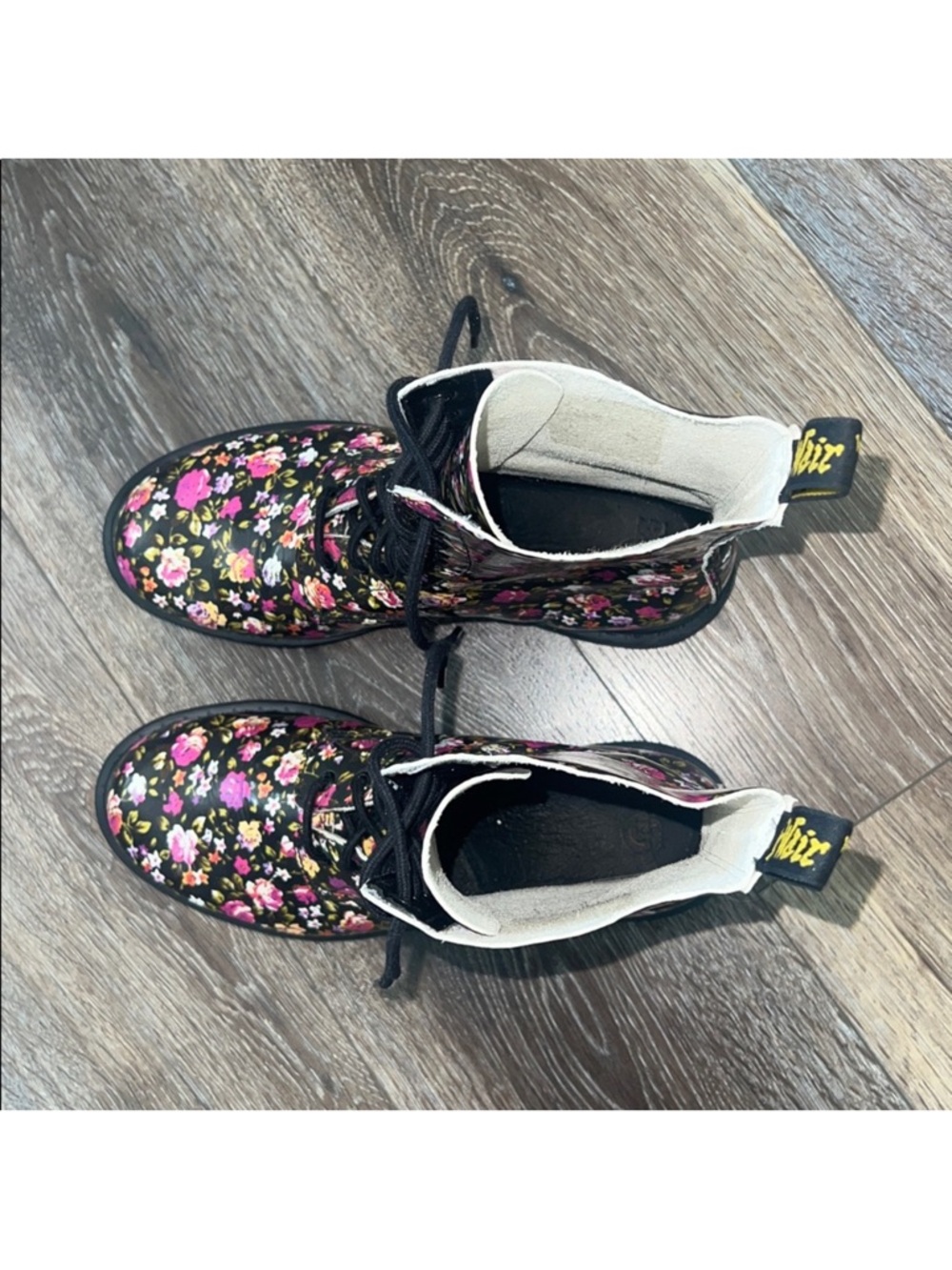 Dr. Martens Womens Simone Floral Leather Lace Up Combat Ankle Boots Rare Sz 10 - Picture 7 of 12